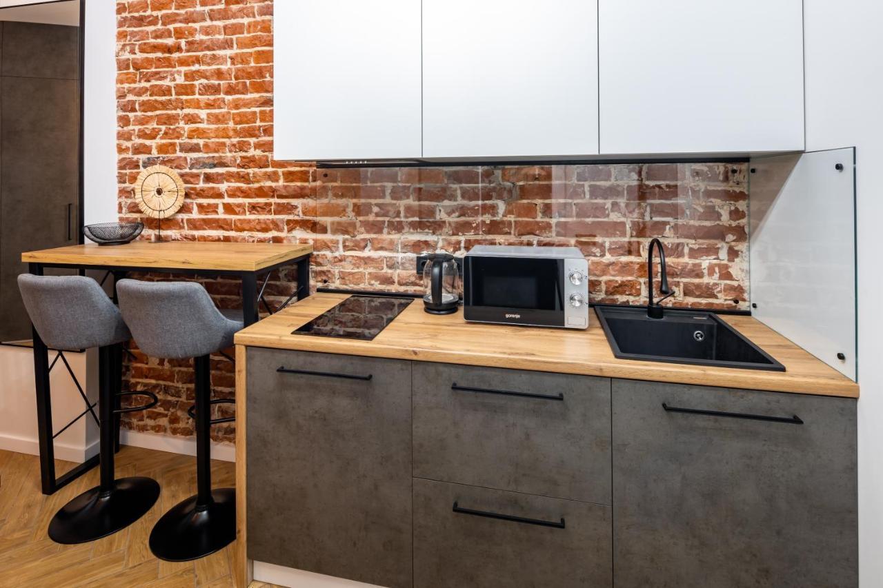 Ferienwohnung Romari Таманська 12 Lemberg Exterior foto